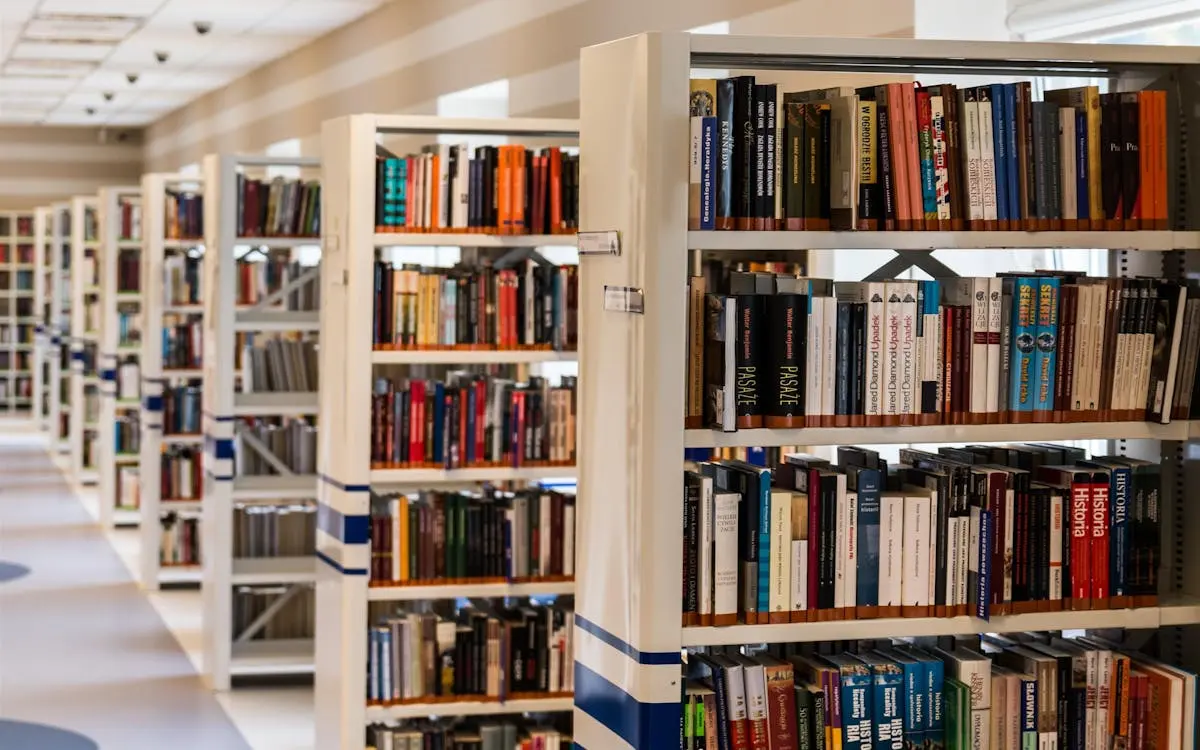 Üniversite — Universitede Tur Duzenleyerek Gelir Modeli İş Fikri İş Fikri